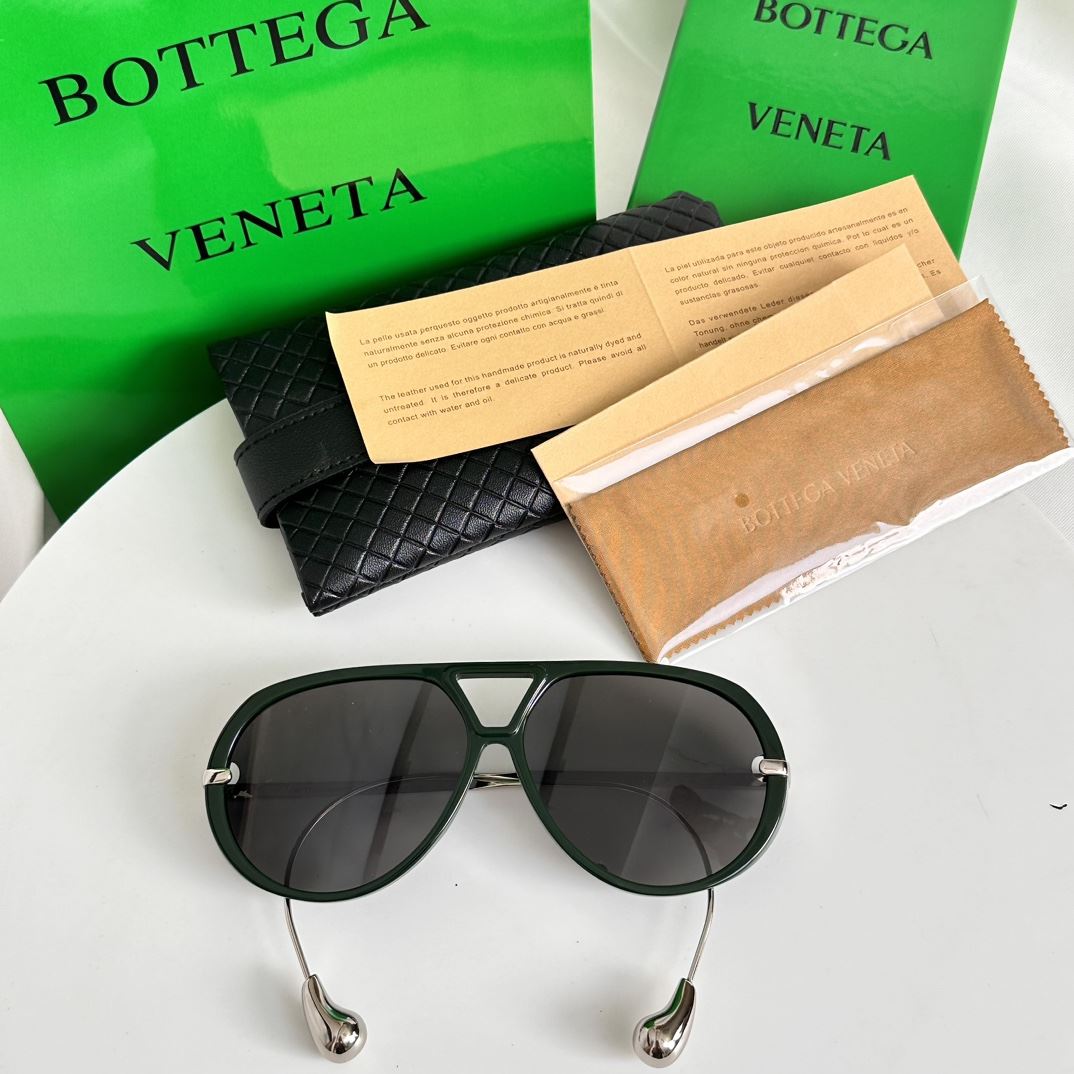 Bottega Veneta Sunglasses